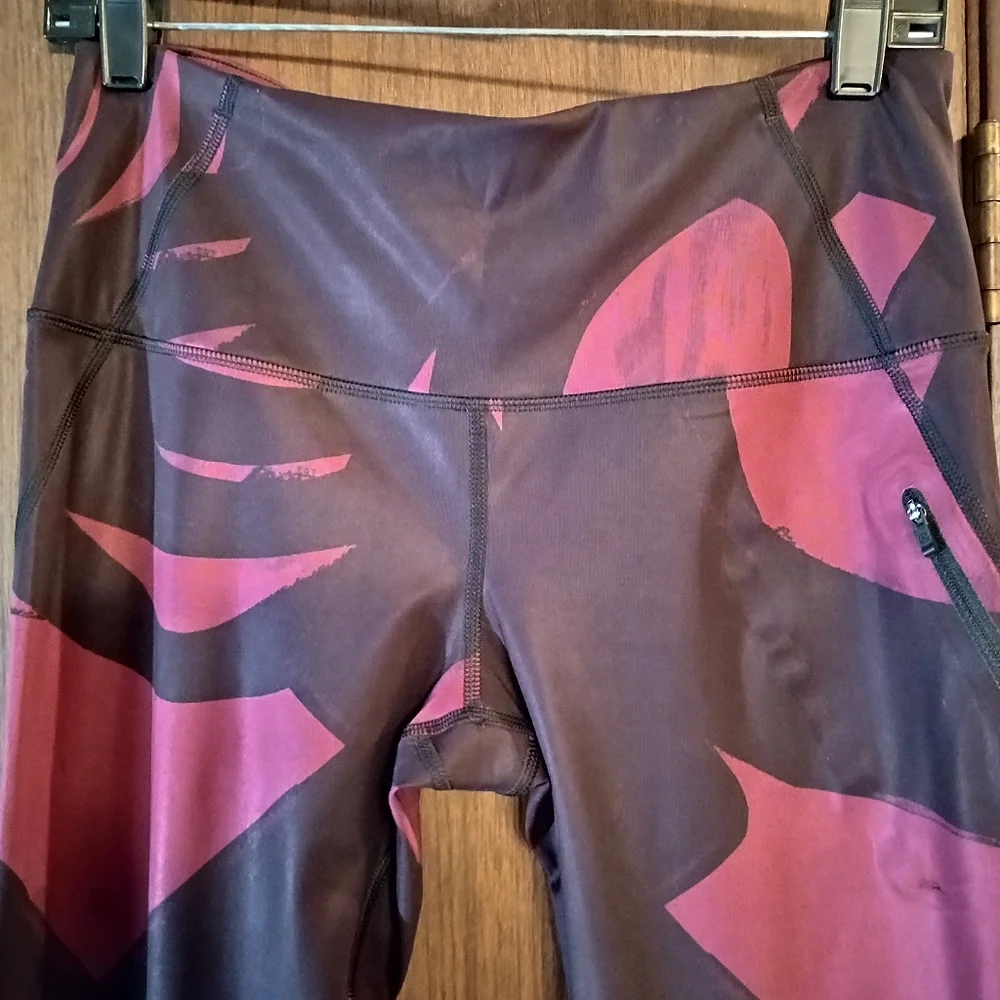 Lululemon All Sport Crop Leggings - Picture 6 of 7